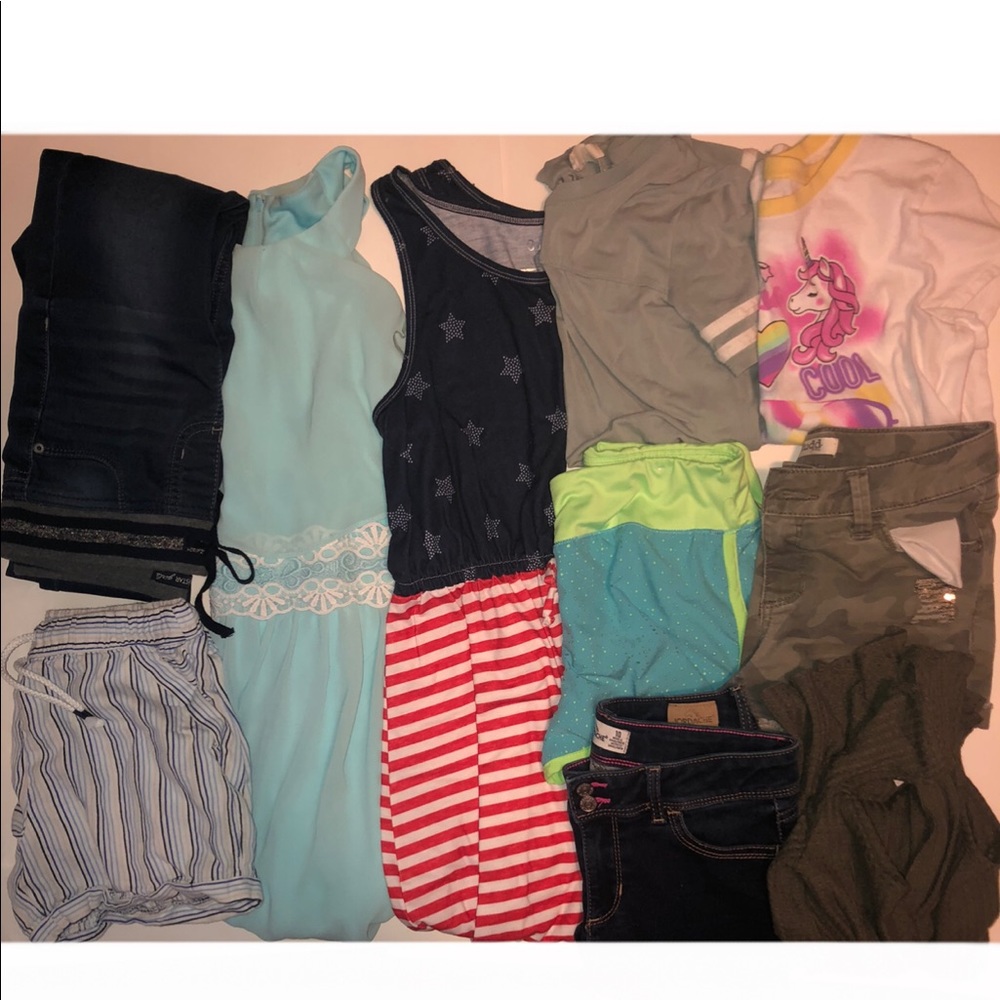 Lot of size 10/12 girls kids clothes :)